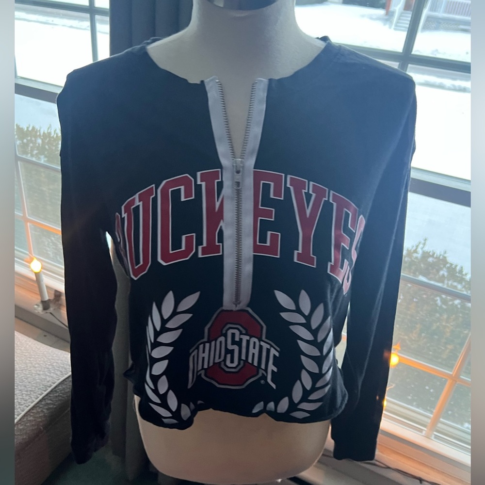 VS Pink Ohio State cropped sweatshirt